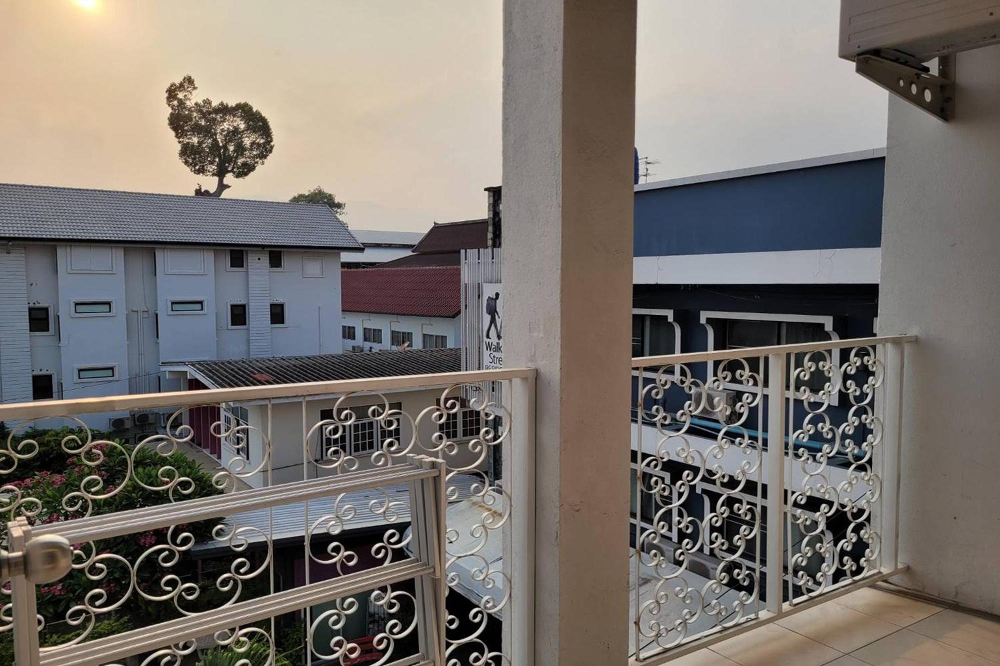 Hotel Asaya House Chiang Mai Zewnętrze zdjęcie