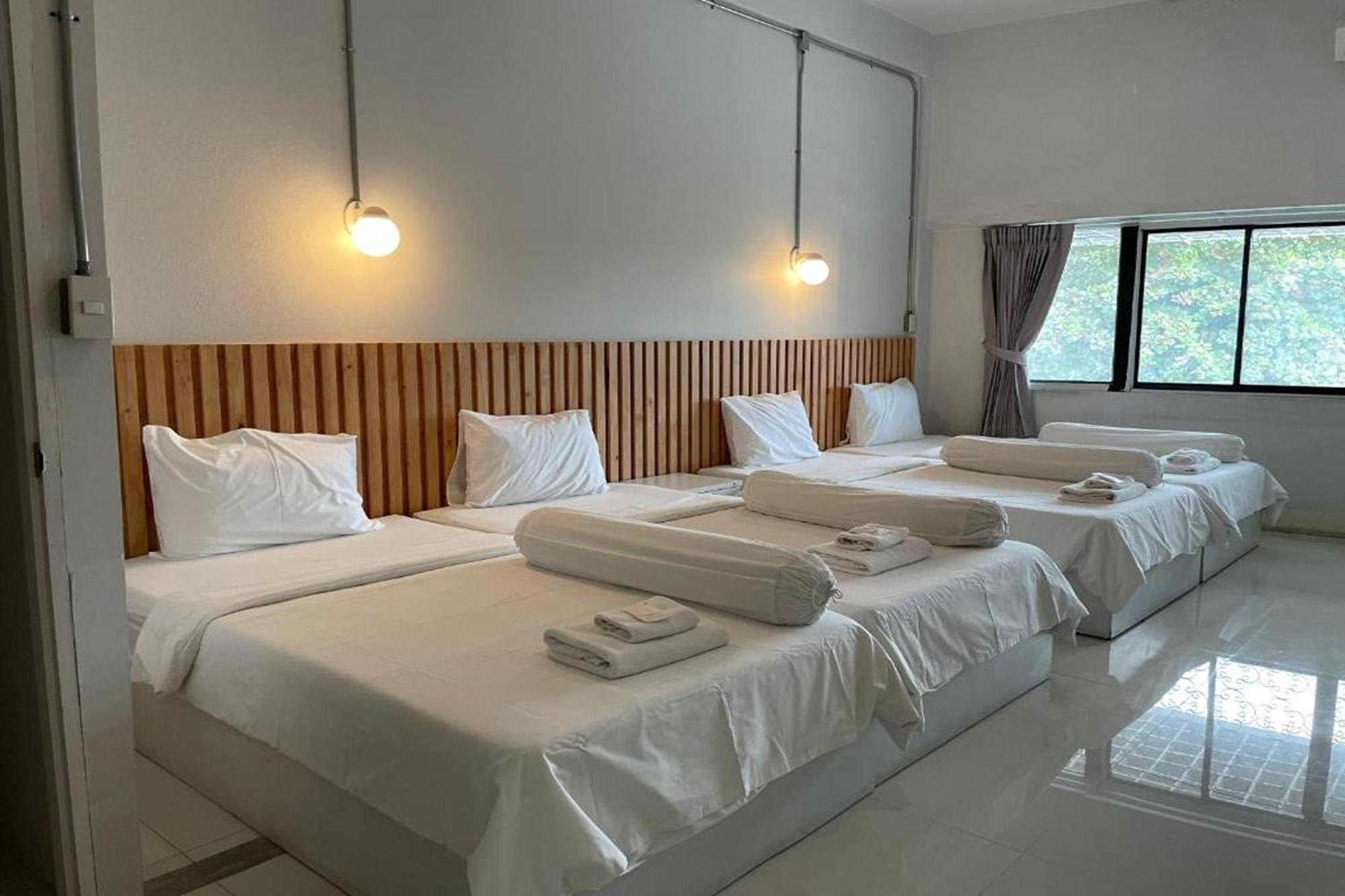 Hotel Asaya House Chiang Mai Zewnętrze zdjęcie